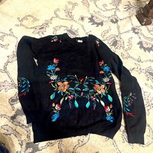 Venus embroidered sweater